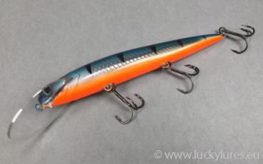 KARIKKO RÄMINÄ Wobbler 12 cm, Farbe: Seducing Blue 009, schwimmend mit Rasselkugel, von Suomen Uistin The Finnish Lure Company (Jarmo Rapala)